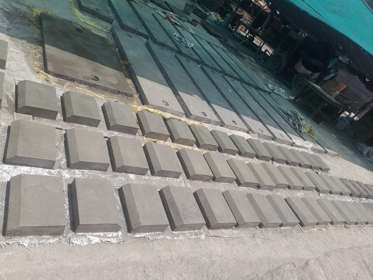 Rectangular RCC cover stone used in civil construction | Precast RCC covering stone for drainage or manholes | Heavy-duty RCC cover slab for infrastructure